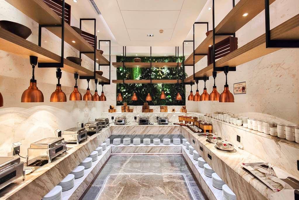 Leshan Ramada Hotel Restaurang bild